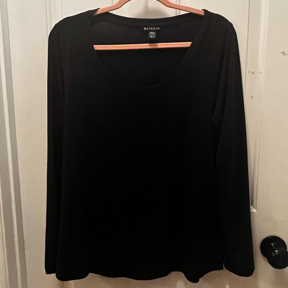LIKE NEW ATHLETA STRATUS II TOP - BLACK - Sz M/P